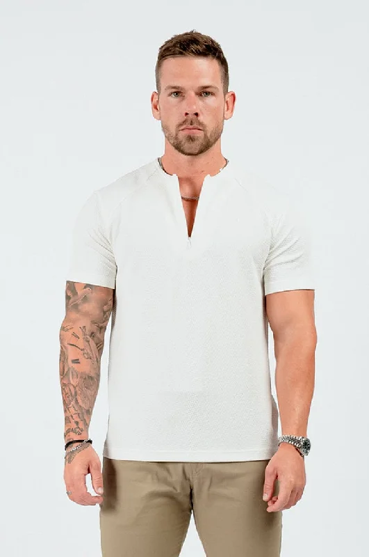 TEXTURED HENLEY TOP - WHITE