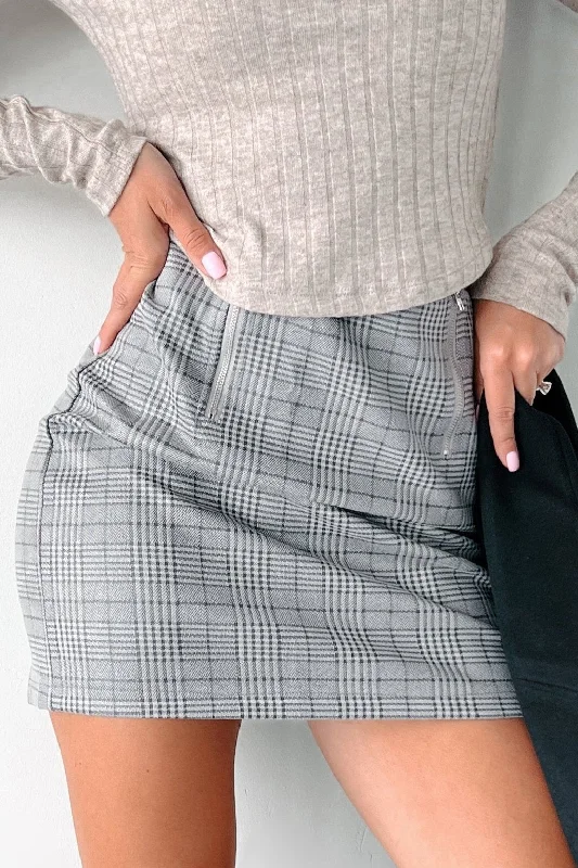 Can't Be Played Plaid Mini Skirt (Grey)